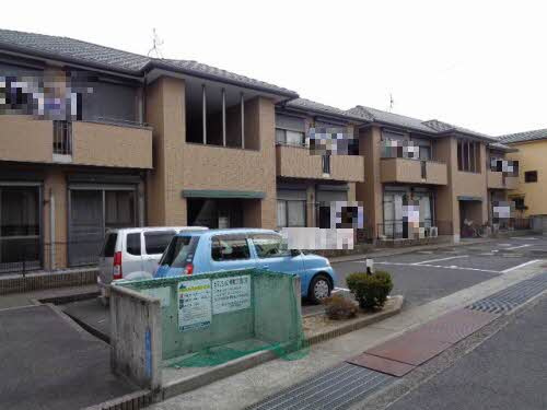 グリーングラス B棟の外観
