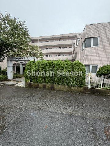 【現地画像あり】エクセル伊勢原の外観|教育施設近く、コンビニ（徒歩２分）小田急線「愛甲石田」駅徒歩９分◎
生活利便性に優れた駅チカ物件です♪