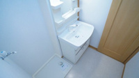 コンパクトで使いやすい洗面所