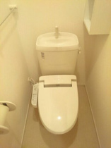 落ち着いたトイレです