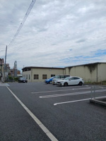 車をお持ちの方に嬉しい駐車場付きの物件です