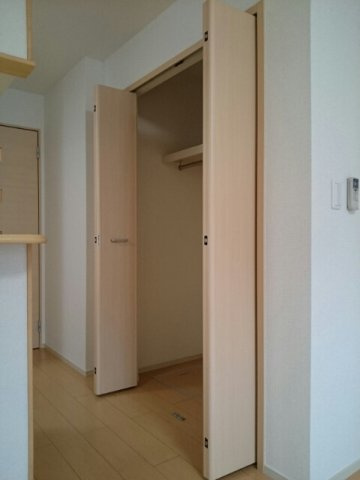 小物を収納するのに便利です