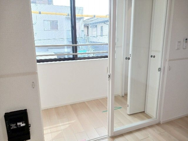ステーブル上流のバルコニー