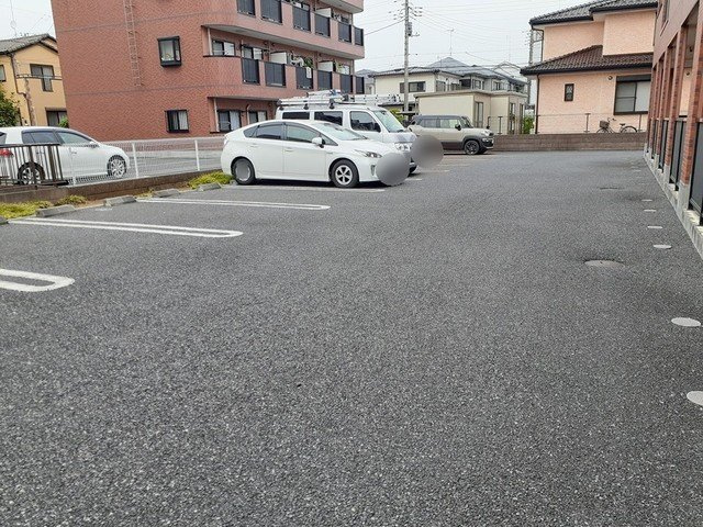 駐車スペースもあります