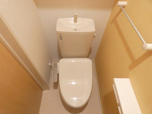 清潔感のあるトイレです