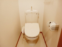 シンプルで使いやすいトイレです