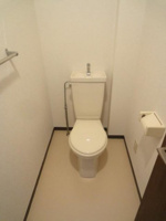 ゆったりとした空間のトイレです