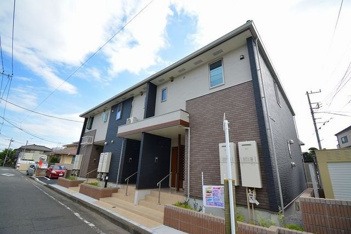 落ち着いた雰囲気の外観です