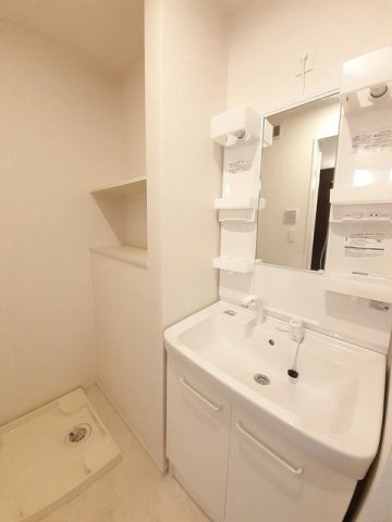 忙しい朝には欠かせない洗面所です