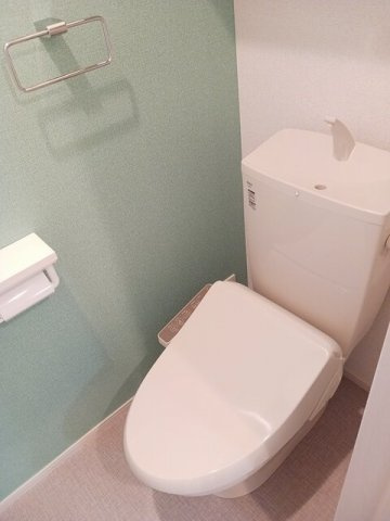 シンプルで使いやすいトイレです