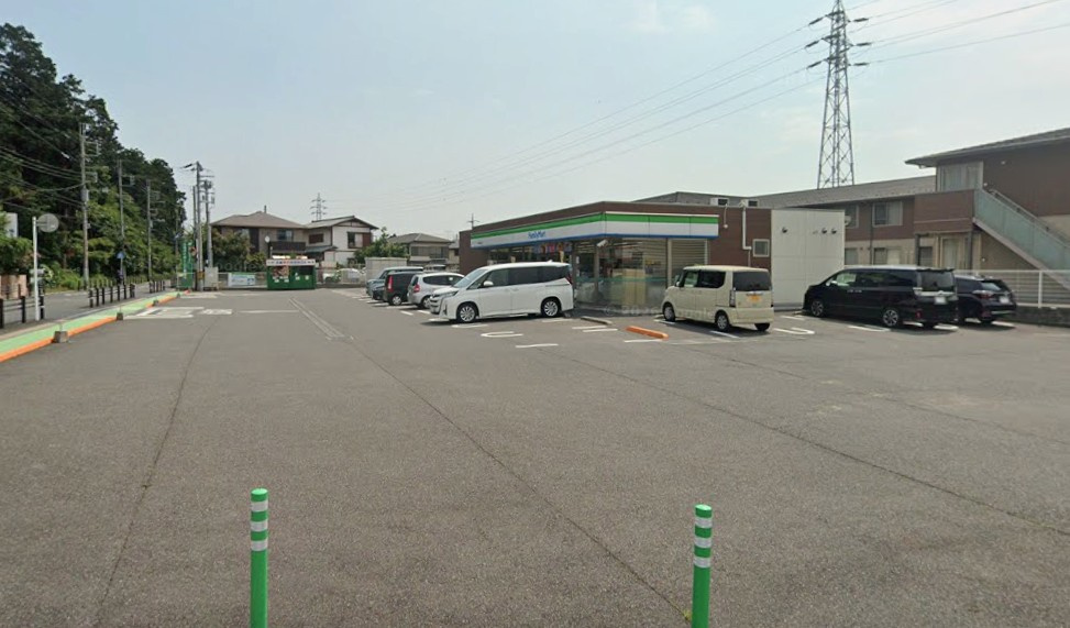 車をお持ちの方に嬉しい駐車場付きの物件です