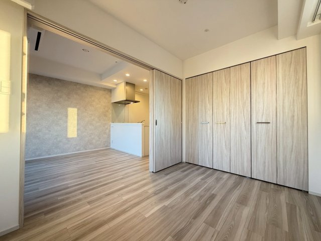 ルフォンプログレ南森町の洋室