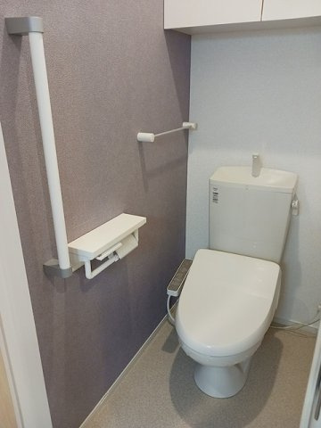 コンパクトで使いやすいトイレです