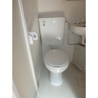 コンパクトで使いやすいトイレです