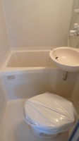 清潔感のあるトイレです
