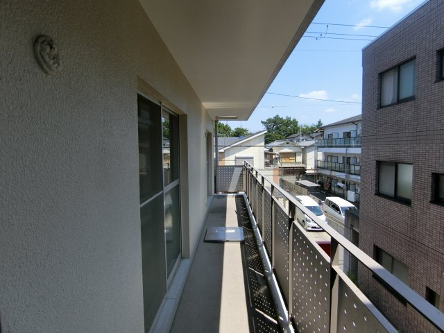 コンプリーションⅠのバルコニー