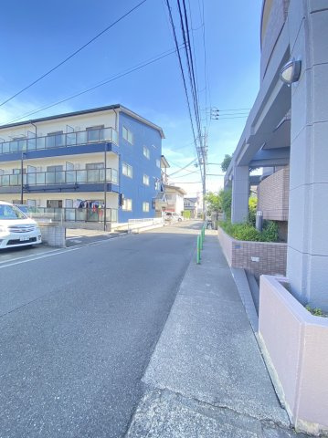 コンプリーションⅠの駐車場