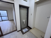 シンプルで使いやすい玄関です