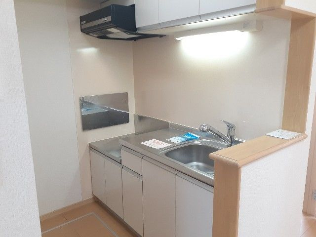 ファミ－ル中野　Ⅱのキッチン