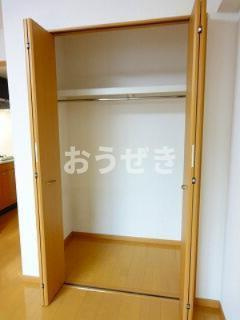 フロリーレン・セキの収納
