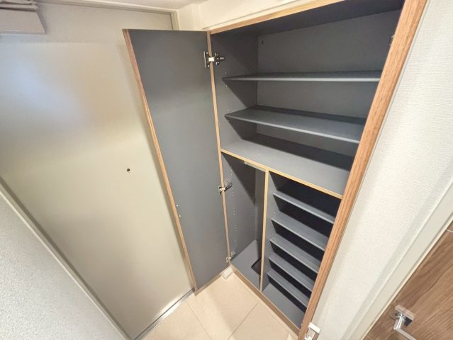 KGソフィアアベノ播磨町の収納|※写真反転