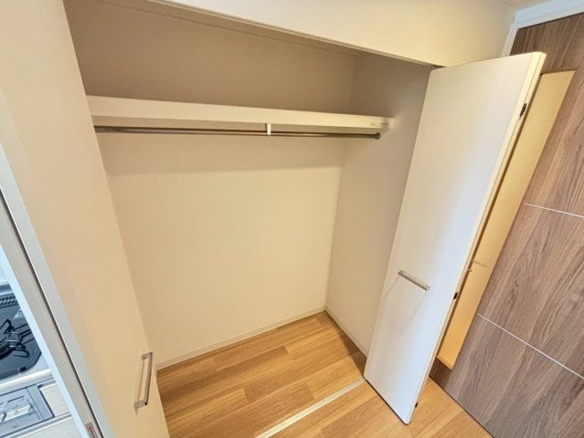 KGソフィアアベノ播磨町の収納|※写真反転