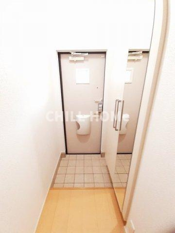 ロンドベルＢの玄関|当社、チルホームのHPもご覧ください(^^)/物件情報多数♪