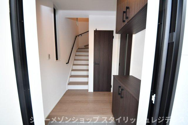 サンラプロ霧ヶ丘Ⅱの玄関