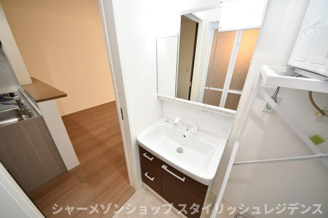 北九州市小倉北区霧ケ丘１丁目の一戸建ての洗面所