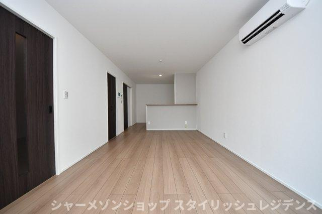 北九州市小倉北区霧ケ丘１丁目の一戸建ての居間・リビング