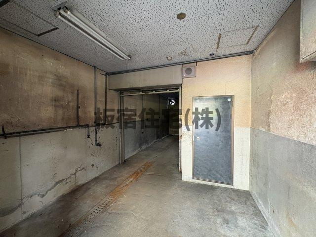 【駐車場】 | 平田町1丁目　売ビル | 駐車スペースもあります