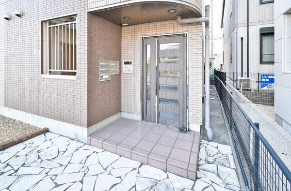 ａｐｒｅｃｉｏのエントランス