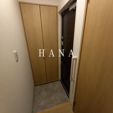 サン・シャトンの玄関