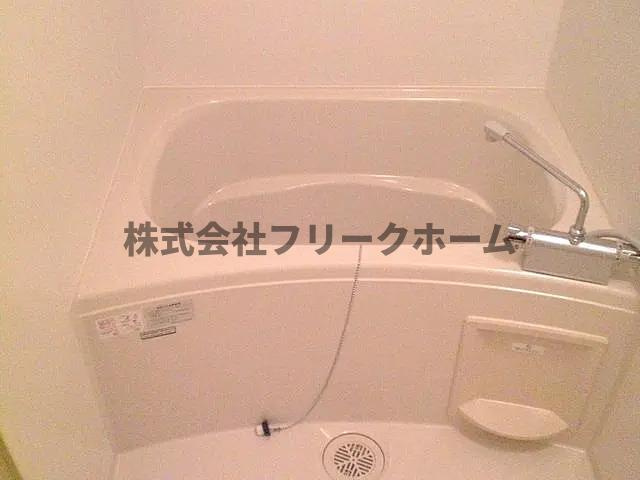 武蔵野市吉祥寺東町１丁目のアパートの浴室|別部屋参考写真です。