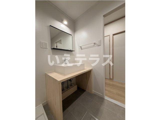 入江住宅の洗面所