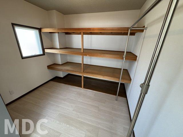 徳島市佐古四番町の賃貸マンションの収納