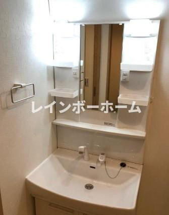 LAUREL西船橋の洗面所