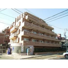 モンプラースの外観