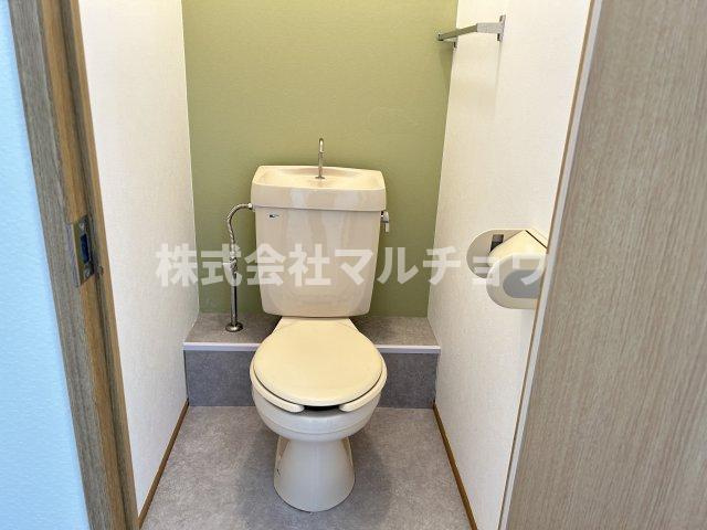メゾン文里A棟のトイレ|落ち着いたトイレです
