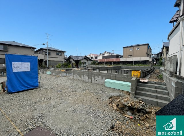 宝塚市中州　第1期　新築一戸建ての外観|周辺は落ち着いた街並みの住宅地！子育てがしやすい住環境です！まだ未完成ですが、現地でしかわからない事もございます。是非一度ご覧ください。