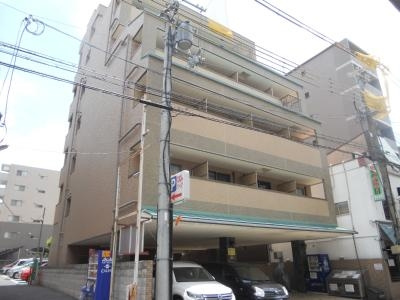グランレブリー新町の外観