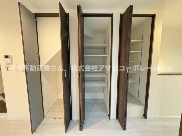 須磨区青葉町１丁目　新築戸建ての収納|収納があります