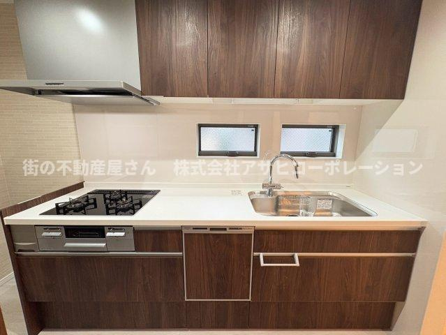 須磨区青葉町１丁目　新築戸建てのキッチン|キッチンです