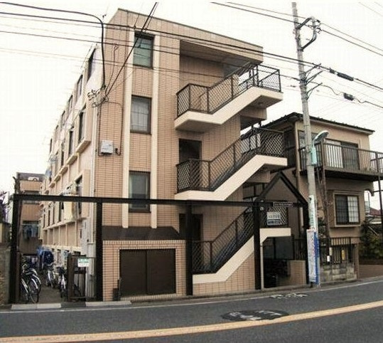 ニューオリエント小金井の外観
