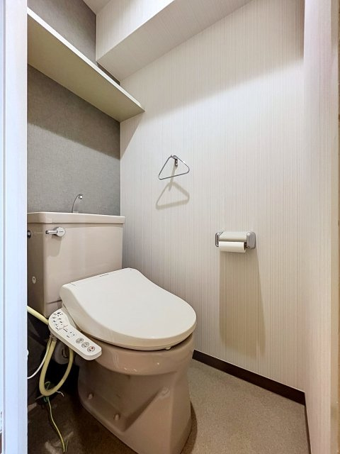 グランシャリオ国立のトイレ|シンプルで使いやすいトイレです