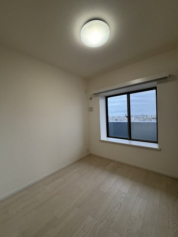 ADW Residence洗足池の居間・リビング|こちらのリビングで趣味の時間をお楽しみください