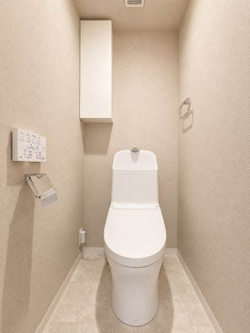 ファミールハイツ北大阪2号棟のトイレ|清潔感のあるトイレです