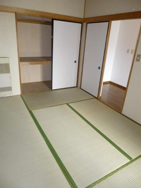 プレミオ横浜の寝室