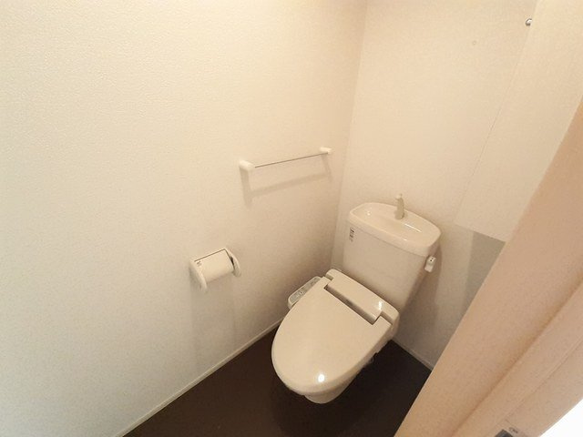 サンリット　ツイン　Ｂのトイレ|落ち着いた色調のトイレです