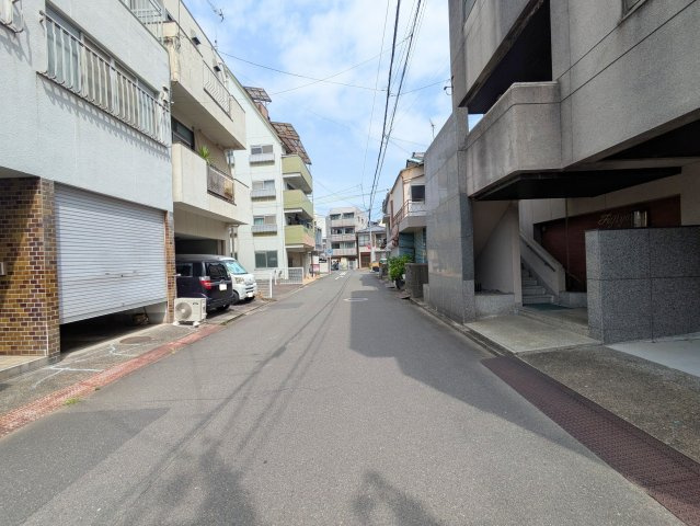 柳井町2丁目土地の前面道路含む現地写真